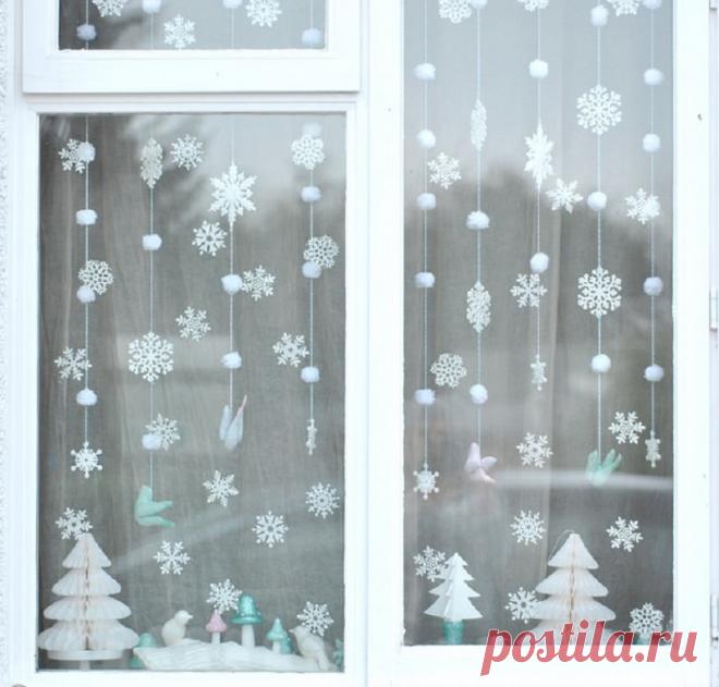 Как украсить окно к Новому году