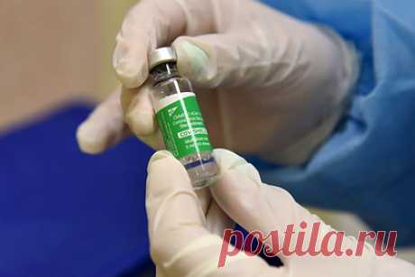 В России началось производство вакцины AstraZeneca. В городе Пущино Московской области началось производство вакцины от коронавируса AstraZeneca для отправки на экспорт. Об этом сообщил первый заместитель министра промышленности и торговли России Василий Осьмаков. Выпуском занимается фармацевтическая компания «Р-Фарм».