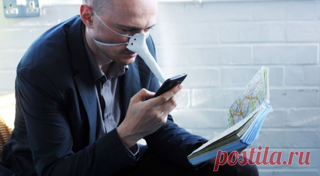 Зонтик-телефон, носовой стилус, айфон с подстаканником: невероятно странные гаджеты для передачи текстовых сообщений . Милая Я