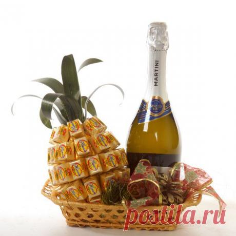 Делаем из бутылки шампанского &quot;ананас&quot;