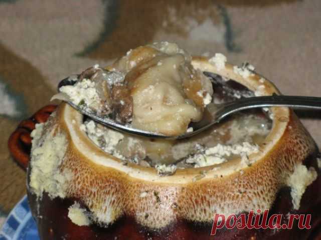 Вареники тушёные с грибами (в горшочке)