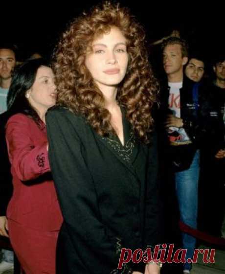 49-летняя Джулия признана самой красивой женщиной планеты во второй раз! Никакой пластики, секрет в…