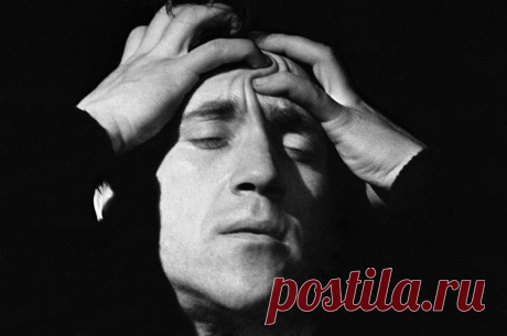 25 января исполняется 80 лет со дня рождения кумира многих поколений, одиного из самых популярных людей в стране, певеца, поэта и актера Владимира Высоцкого.