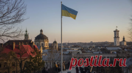 Военная хроника сообщает о «Калибрах» над Украиной. Военная хроника сообщает о пролёте ракет «Калибр» над Украиной. По сведениям украинских мониторинговых каналов, ракеты идут тремя группами — на Кировоград, Николаев и Черкассы. Читать далее