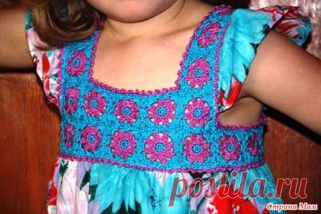 Комбинированные платья на лето (крючок + ткань) Комбинированные сарафанчики на лето для юных красоток - очень быстро и дешево. Время на изготовление одного платья - выходные. Цена вопроса рублей 250 максимум.