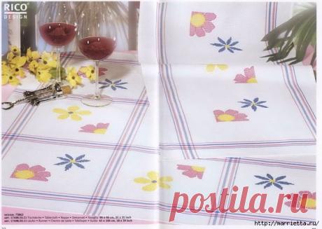 Вышивка крестом — нежные цветы для скатерти. Схемы