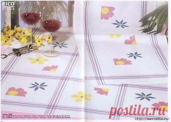 Вышивка крестом — нежные цветы для скатерти. Схемы