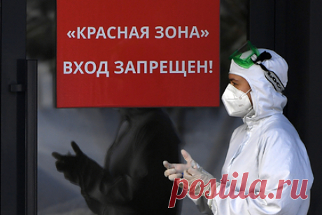 Врач назвал единственный способ защиты от омикрона для непривитых россиян. Единственным способом защиты от омикрона для россиян, которые не прививались от коронавируса и не болели, остается изоляция, поскольку маски и респираторы в силу заразности нового варианта утратили свою эффективность. Об этом в разговоре с «Лентой.ру» заявил врач-инфекционист Андрей Поздняков.
