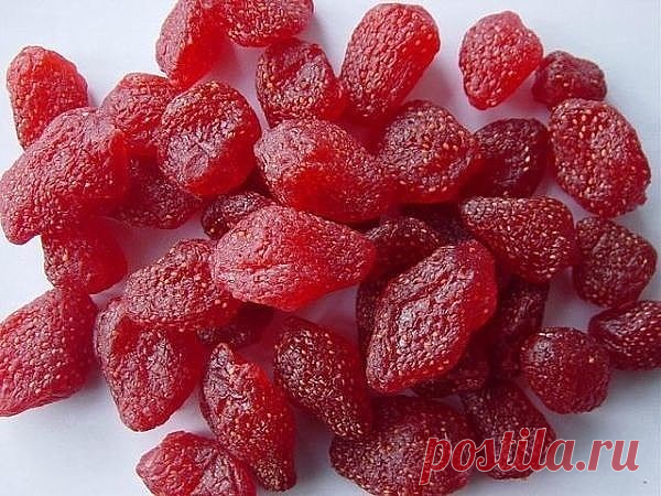 ЦУКАТЫ ИЗ КЛУБНИКИ