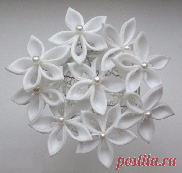 Нежное украшение для волос