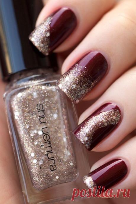 20 Sparkly DIY Manis for the Holidays