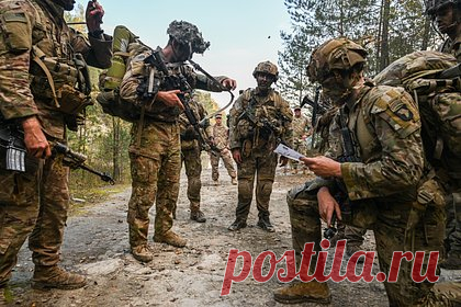 Стало известно о военных учениях Польши. Польша провела военные учения, где отработала пресечение захвата порта Щецин на северо-западе страны. Об этом заявили в Службе внешней разведки (СВР) России со ссылкой на директора ведомства Сергея Нарышкина. По данным службы, учения организовали в конце марта под названием «Даглезия».