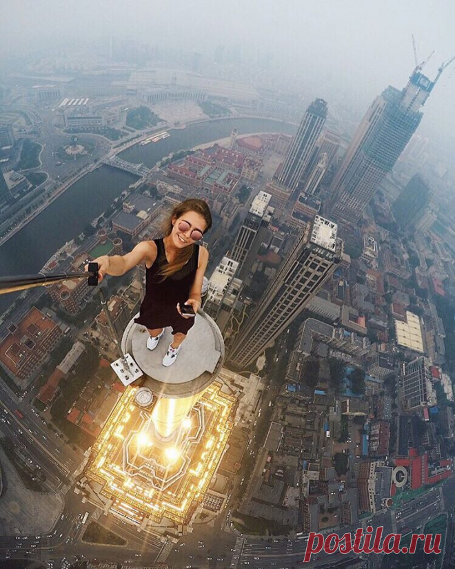 Angela Nikolau в Instagram: «Spire selfie #china #rooftop #roof #tianjin»