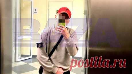 Российский студент поджигал вышки сотовой связи вместе со школьниками. В Волгоградской области задержан студент четвертого курса местного колледжа, юношу подозревают в серии поджогов вышек связи. Об этом сообщает Telegram-канал Baza. По данным ФСБ, молодой человек следовал указаниям кураторов в одном из ...