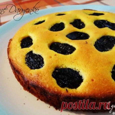 &quot;Правильный&quot; немецкий рассыпчатый пирог с черносливом - на скорую руку