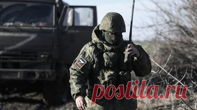 Подпольщик: ВС России поразили цеха по сборке дронов в Днепропетровске. ВС России в ночь на 23 февраля нанесли удары по нефтебазе, складам Вооружённых сил России и цехам Южного машиностроительного завода, в котором производили беспилотники. Читать далее