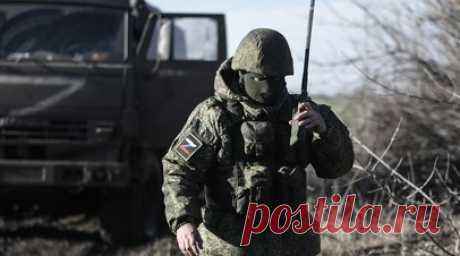 Подпольщик: ВС России поразили цеха по сборке дронов в Днепропетровске. ВС России в ночь на 23 февраля нанесли удары по нефтебазе, складам Вооружённых сил России и цехам Южного машиностроительного завода, в котором производили беспилотники. Читать далее