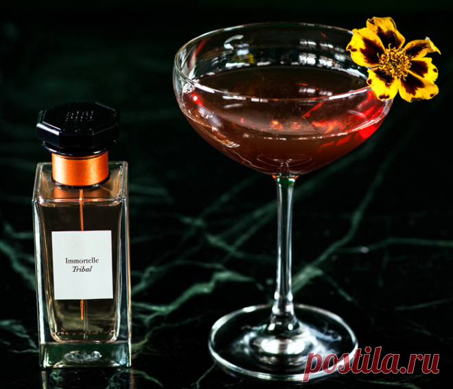 Коктейли с ароматом парфюма.
В небольшом уютном баре Fragrances, расположенном в берлинском Риц-Карлтоне, вам приготовят уникальный коктейль, который будет пахнуть точь-в-точь, как ваши любимые духи?