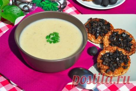 ​Чесночный крем-суп