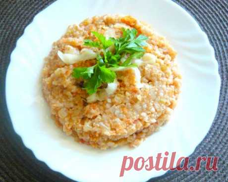 плов из пшеничной крупы с кабачком