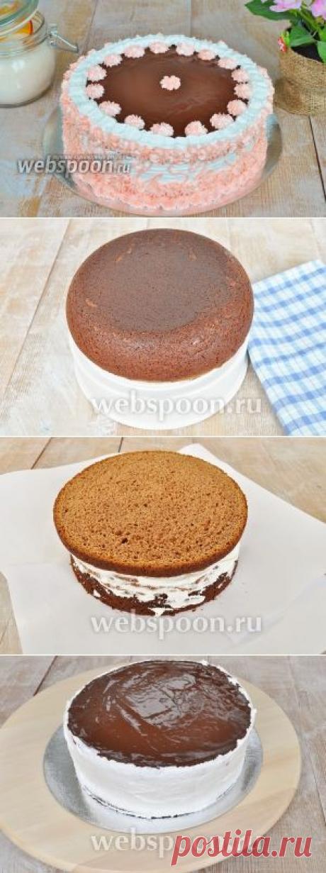 Шоколадный торт со сливочным кремом.
