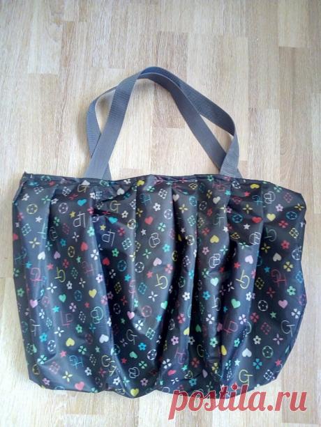 Соседка хотела выбросить поломанный зонтик, а я из него сшила легкую авоську | Лоскуток к лоскутку | Яндекс Дзен