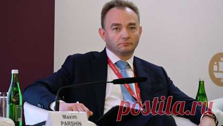 Экс-замглавы Минцифры отрицает вину в получении взятки. Бывший замглавы Минцифры Максим Паршин не признает вину во взяточничестве. Об этом сообщает РИА Новости. &quot;Вину не признаю... Подробные показания дам позднее&quot;, - сказал он. Паршин пояснил, что его действия были направлены на ...