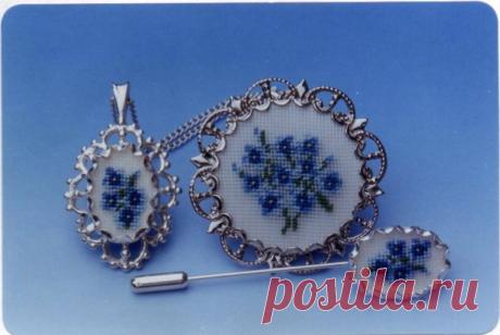 *чтобы скачать схему, нажмите на картинку и скачайте в комментариях
Схемы вышивки. Рукоделие. Присоединяйтесь!