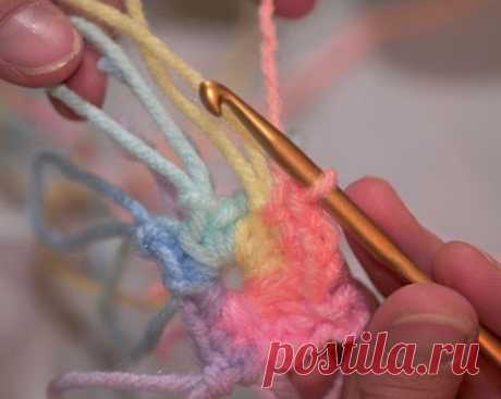 Share Knit and Crochet: How to croshet snowflake coadter