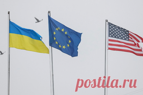 На Украине предупредили США о «вытирании ног» Россией. Украинский военный эксперт, полковник запаса Олег Жданов предупредил США, что в случае потери контроля над Украиной Россия будет «вытирать ноги» о Вашингтон. Так он прокомментировал законопроект конгрессменов, которые предлагают признать Украину «страной НАТО+».