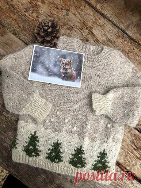 Рождественский детский джемпер спицами Snow Sweater
