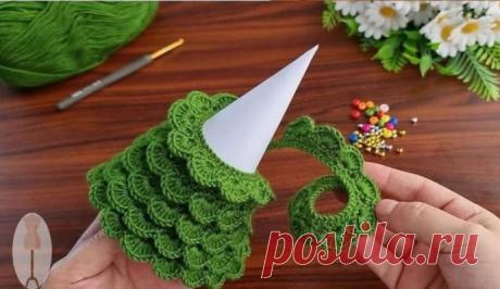 Ёлочки из пряжи: вяжем к Новому году