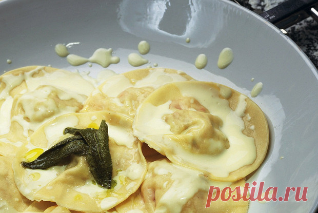 Равиоли с крабовым мясом и сливочным соусом рецепт – итальянская кухня: паста и пицца
