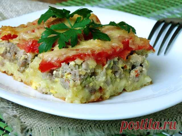Картофельная запеканка с мясным фаршем и овощами
