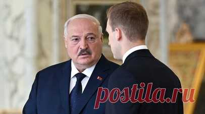 Лукашенко в поездке на Валаам сопровождает его сын Николай. Белорусского лидера Александра Лукашенко в поездке на Валаам сопровождает его сын Николай. Читать далее