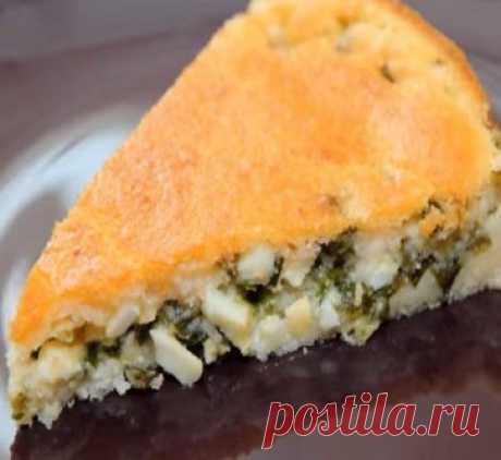 Заливной пирог с луком и яйцом - 7 рецептов