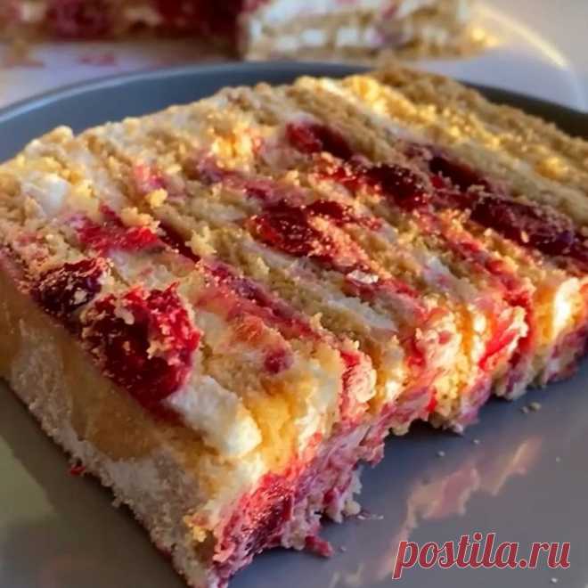 Рецепт Нежнейший медовик с вишней
