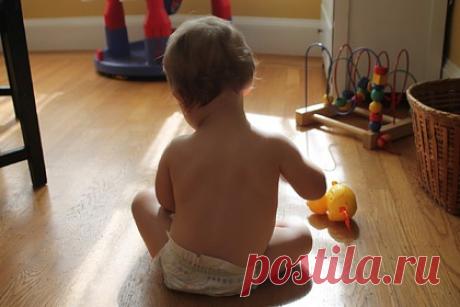 Названы основные причины возврата детей в детские дома. Эксперты из онлайн-школы Skysmart и благотворительного фонда «Катрен» изучили проблемы, возникающие в приемных семьях, и назвали причины, по которым ребенка отдают обратно в детский дом. По статистике, около пяти тысяч детей ежегодно возвращаются в детдома, одна из основных причин — состояние здоровья.