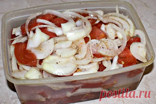 Простая и вкусная закуска из помидор