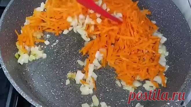 НЕДОРОГОЙ НО ВКУСНЫЙ ПИРОГ БЕЗ ЗАМЕСА С ЛЮБИМОЙ НАЧИНКОЙ ДОЛЖЕН ПРИГОТОВИТЬ КАЖДЫЙ!