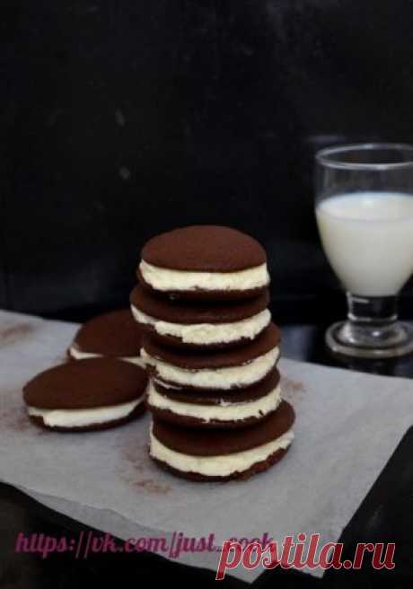 Шоколадные Whoopie со сливками