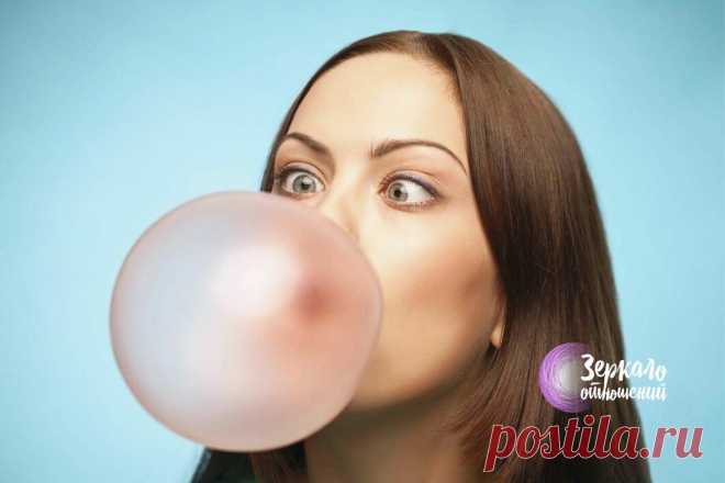 Как избавиться от пузыря завышенных ожиданий и избежать разочарований и обид.
Вот, например такая ситуация. Девушка видит уведомление, которое пришло ей из соцсети, о том, что какой-то молодой человек лайкает её фото. Она заходит на его страницу и видит симпатичного парня, многие интересы с ним совпадают, да и живет он в её городе. И вот она начинает воображать: что он ей сейчас напишет, потом всё перерастёт […]
Читай пост далее на сайте. Жми ⏫ссылку выше