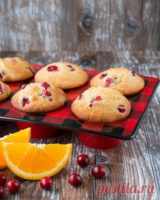 ​Апельсиновые кексы с клюквой