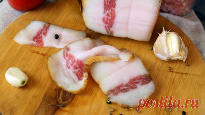 Это рецепт вкусного сала, похожий по вкусу на копченое, но коптить мы его не будем — Домашний уют