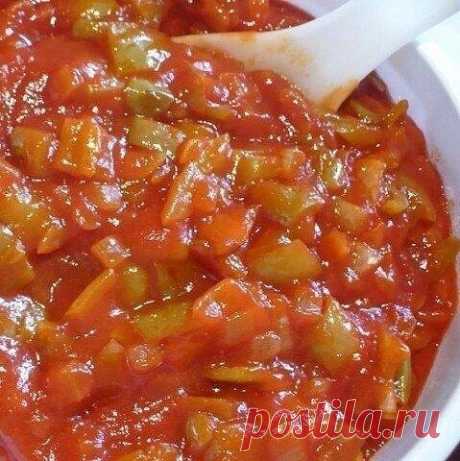 ТОП-16 лучших рецептов вкусного лечо.

1 Лечо из болгарского перца

2 Лечо «Семейное»

3 Лечо с морковью

4 Лечо на зиму из перца и фасоли

5 Лечо "Вкусное"

6 Лечо из огурцов

7 Лечо из баклажанов

8 Диетическое лечо по-домашнему (без уксуса)

9 Лечо классическое

10 Лечо простое

11 Лечо с уксусом и томатной пастой

12 Лечо тушеное

13 Лечо с травами

14 Лечо с чесноком

15 Лечо острое

16 Лечо с хреном

Этот салат - одна из самых популярных разновидностей домашней консе...
