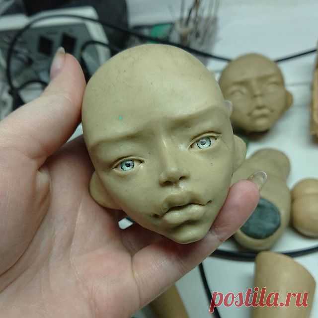 Вот она моя новая будущая девочка. Очень надеюсь её скоро увидить уже в форме 😂😂😂. #ручнаяработаназаказ#мм#шарнирныекуклы#шарниркавпроцессе#коллекционнаякукла#интерьернаяигрушка#полимернаяглина#ооак#длясебя#хорошийподарок#рабочийпроцесс#работаю