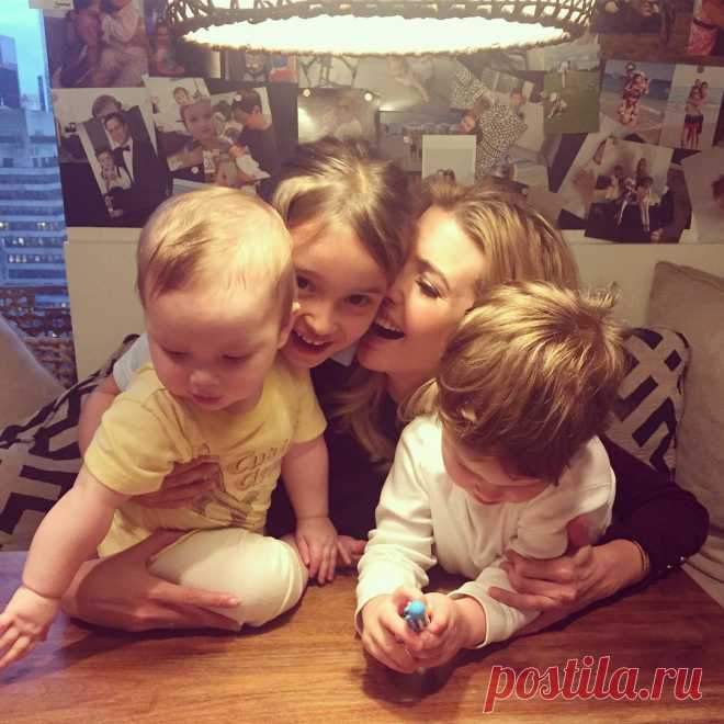 Fotka na Instagramu od uživatele Ivanka Trump • Lis 3, 2016 v 10:51 UTC Zobrazit tuto fotku na Instagramu od uživatele @ivankatrump • To se mi líbí (54.3 tis.)