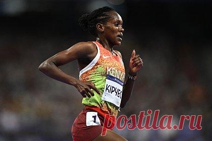 Кенийской бегунье вернули серебро Олимпиады-2024 после апелляции