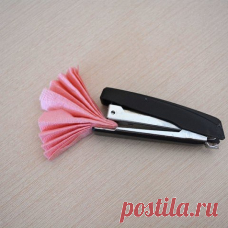 Цифры для праздника из салфеток и картона