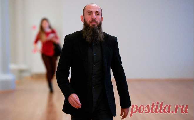 Кехман заявил о беспределе во МХАТе и пообещал «жесточайшие» сокращения. Новый глава МХАТа им. М. Горького Владимир Кехман объявил о «жесточайшем сокращении» нетворческого штата. Он также пообещал изменить все зарплаты сотрудников
